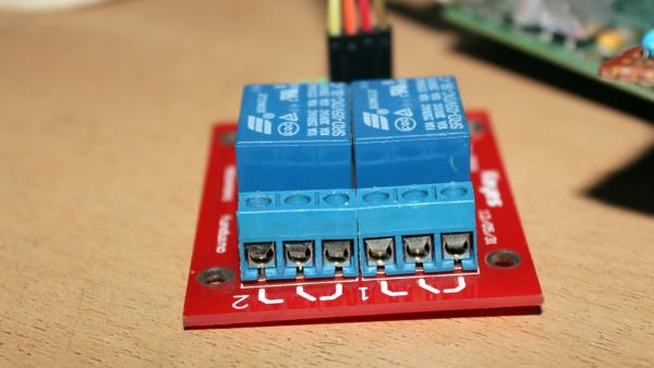 Interfacing Saklar Digital/Relay di Raspberry Pi Menggunakan Python 3